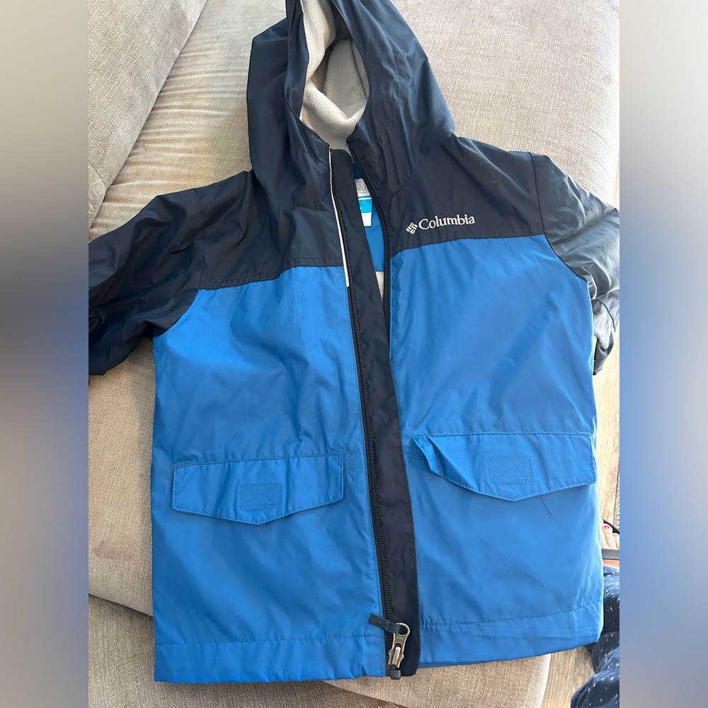 Columbia waterproof spring jacket